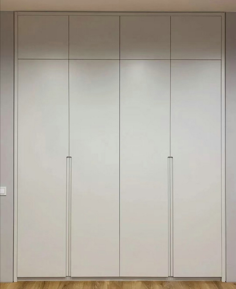 功能衣柜